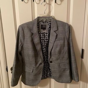 The Limited Black & White Plaid Blazer Size M EUC
